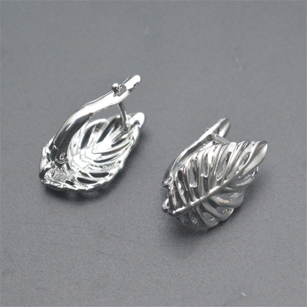 1/2Pcs 18K Gold Plated Brass L - Jewelry Making School review and price